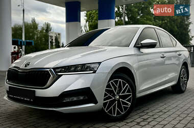 Лифтбек Skoda Octavia 2020 в Днепре