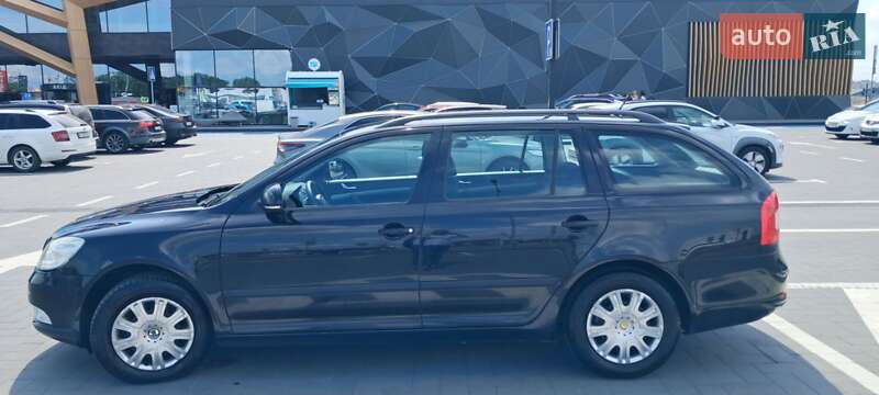 Универсал Skoda Octavia 2011 в Луцке
