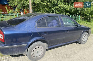 Лифтбек Skoda Octavia 2001 в 