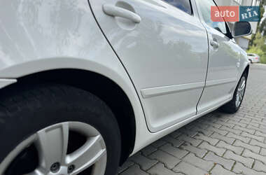 Универсал Skoda Octavia 2011 в 