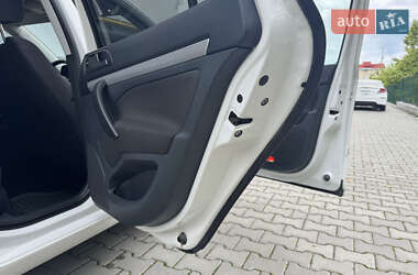Универсал Skoda Octavia 2011 в 