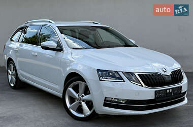 Универсал Skoda Octavia 2020 в Виннице