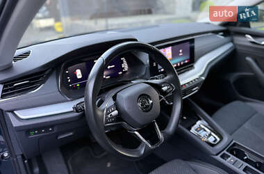 Ліфтбек Skoda Octavia 2023 в 