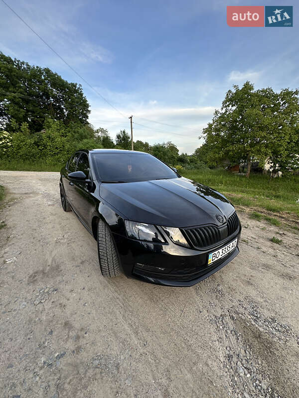 Лифтбек Skoda Octavia 2017 в Теребовле