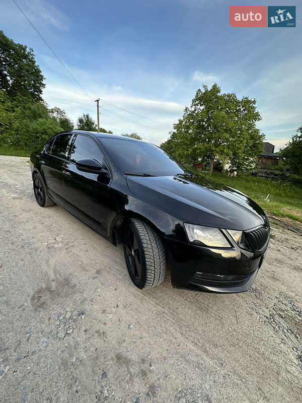 Лифтбек Skoda Octavia 2017 в Теребовле
