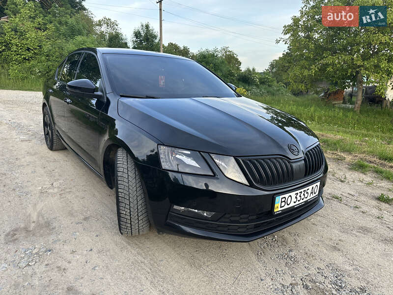 Лифтбек Skoda Octavia 2017 в Теребовле