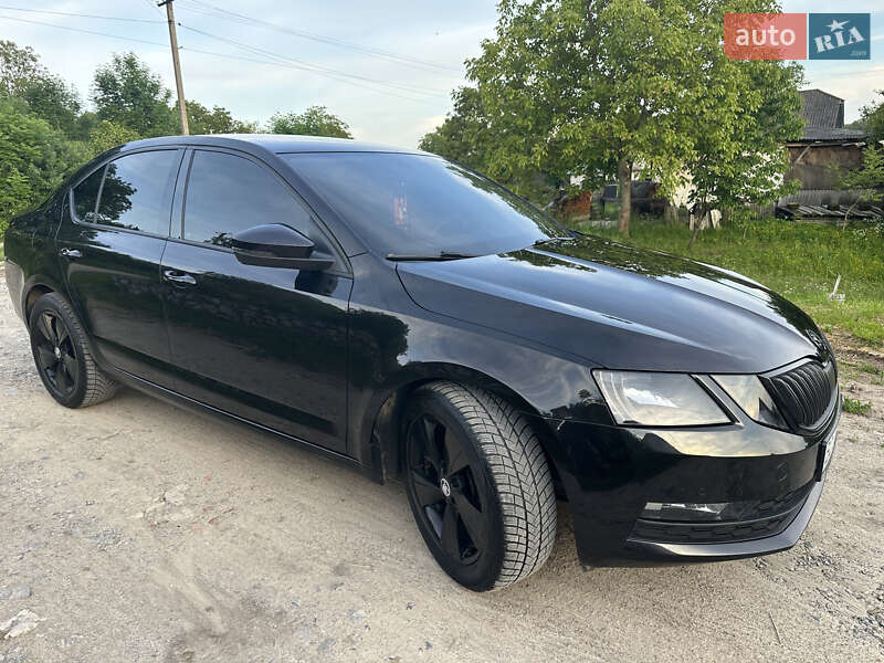 Лифтбек Skoda Octavia 2017 в Теребовле