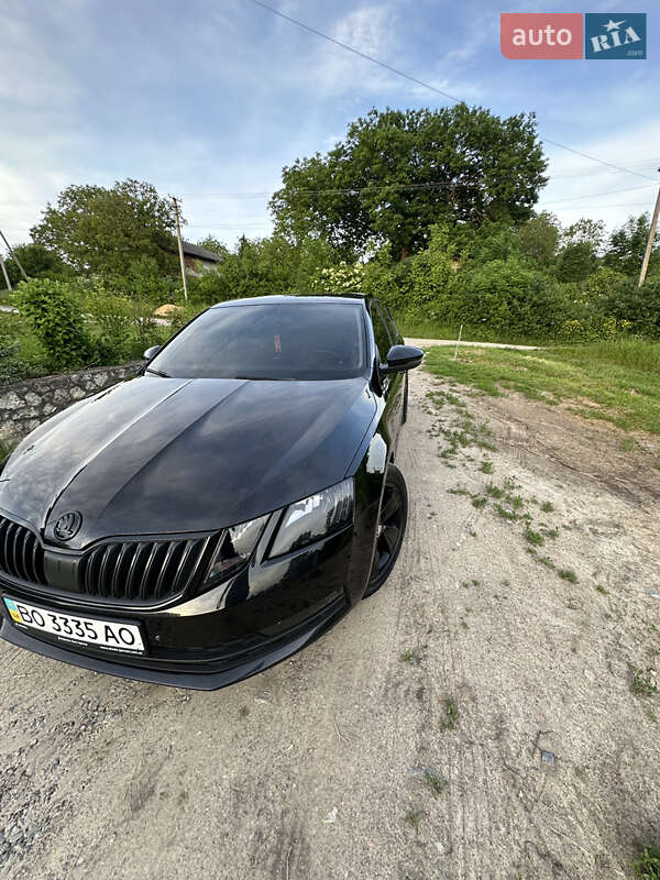 Лифтбек Skoda Octavia 2017 в Теребовле