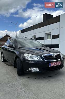 Лифтбек Skoda Octavia 2009 в Вараше