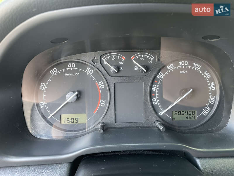Лифтбек Skoda Octavia 2002 в Сумах