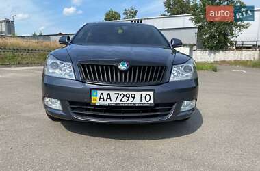 Лифтбек Skoda Octavia 2012 в 