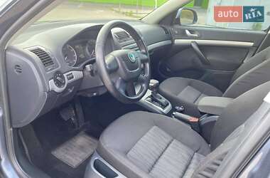 Лифтбек Skoda Octavia 2012 в 