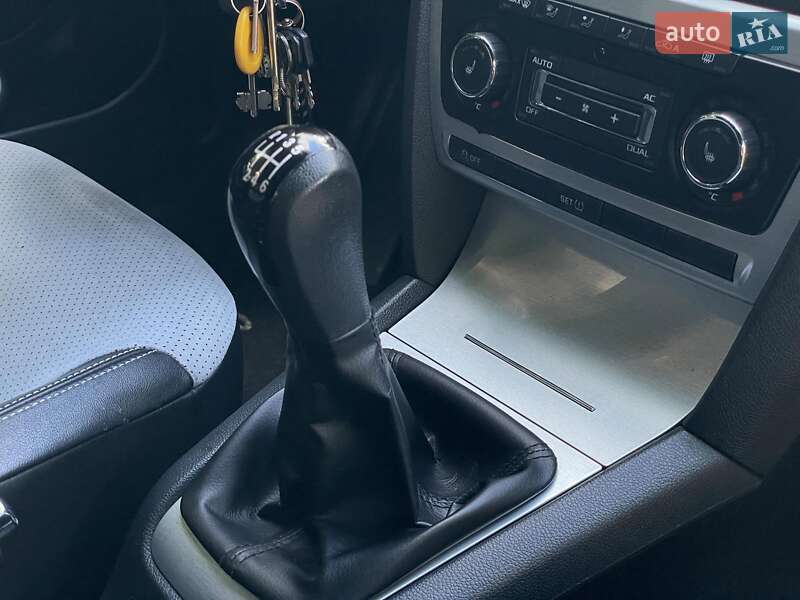 Универсал Skoda Octavia 2009 в Киеве
