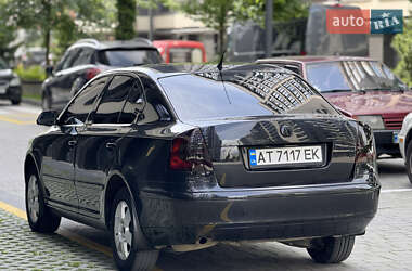 Лифтбек Skoda Octavia 2005 в 