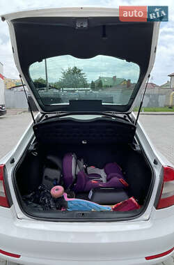 Ліфтбек Skoda Octavia 2011 в 