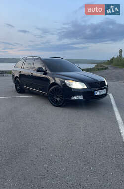 Универсал Skoda Octavia 2010 в 