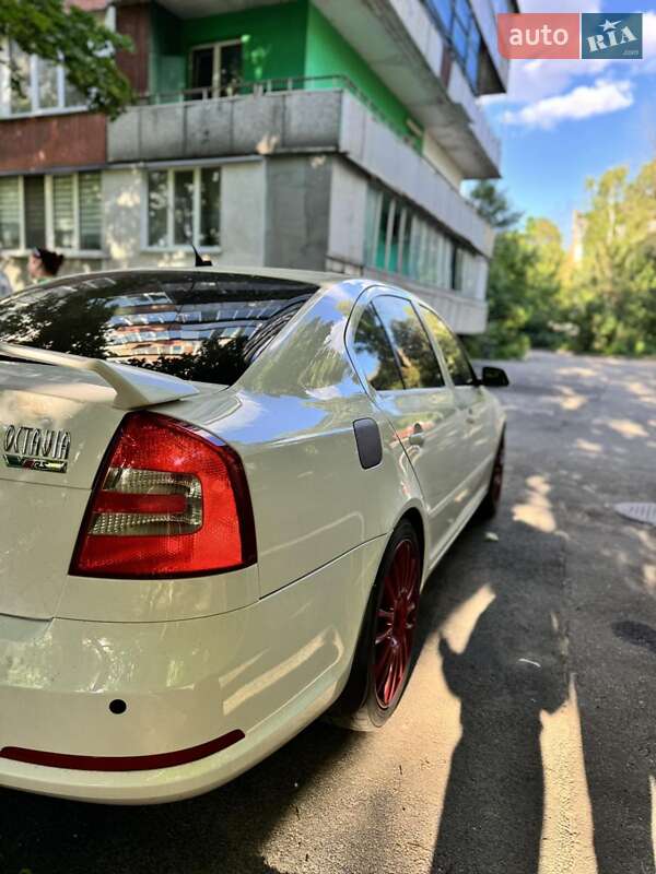 Ліфтбек Skoda Octavia 2008 в Новому Бузі