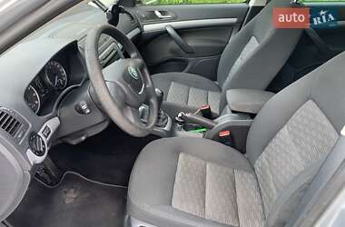 Универсал Skoda Octavia 2012 в 