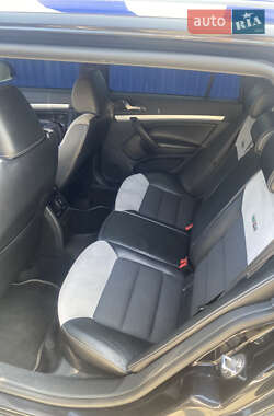 Універсал Skoda Octavia 2009 в 
