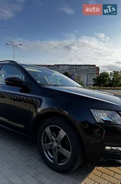 Универсал Skoda Octavia 2019 в 