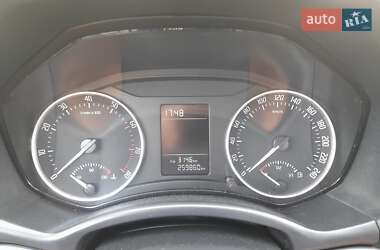 Лифтбек Skoda Octavia 2011 в 
