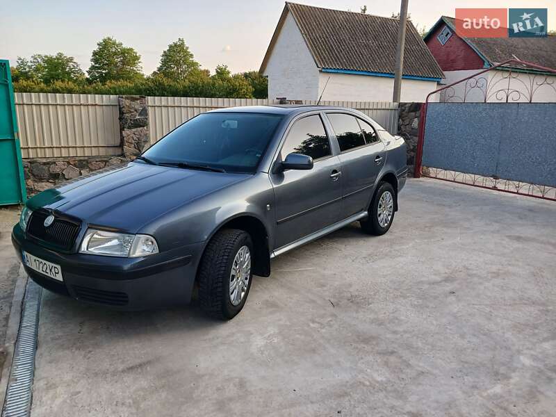 Лифтбек Skoda Octavia 2009 в Чернобае
