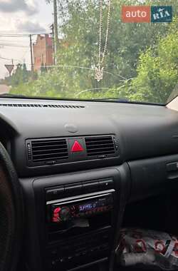 Лифтбек Skoda Octavia 2004 в 