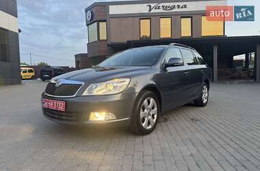 Универсал Skoda Octavia 2010 в 