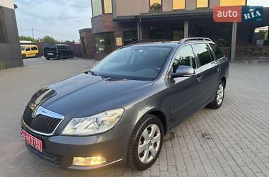 Skoda Octavia 2010 Skoda Octavia 2010