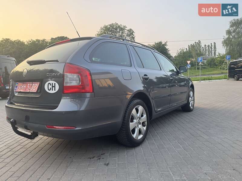 Универсал Skoda Octavia 2010 в Ровно