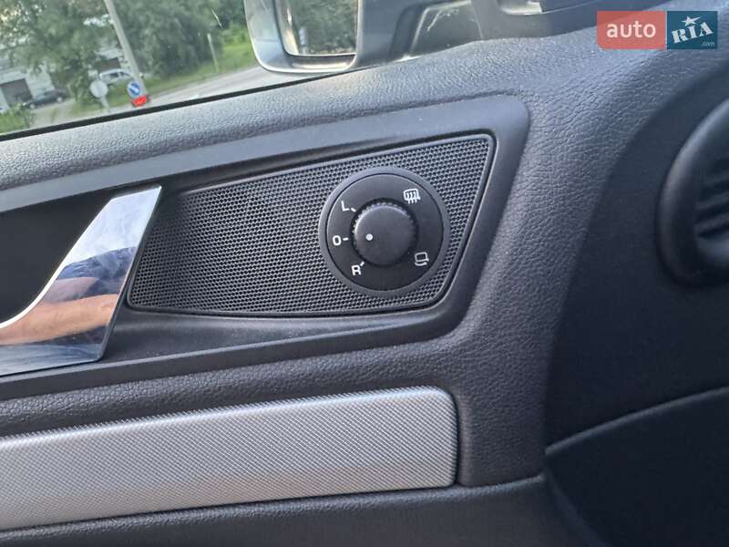 Универсал Skoda Octavia 2010 в Ровно