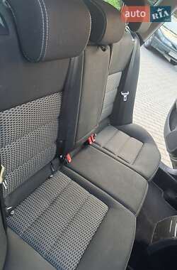 Универсал Skoda Octavia 2010 в 