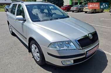 Універсал Skoda Octavia 2006 в Черкасах