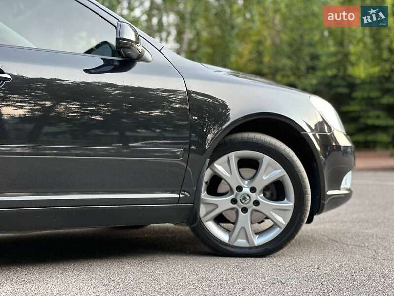Универсал Skoda Octavia 2010 в Виннице