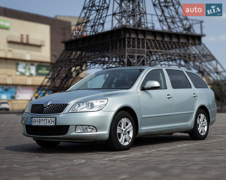 Універсал Skoda Octavia 2012 в Харкові