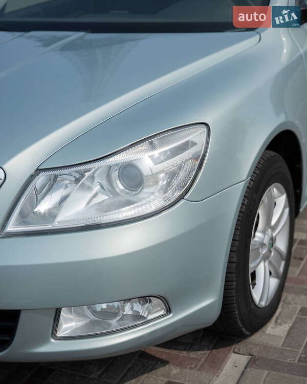 Універсал Skoda Octavia 2012 в Харкові