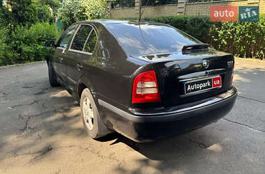 Лифтбек Skoda Octavia 2008 в 
