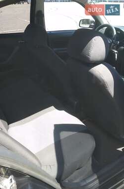 Лифтбек Skoda Octavia 2004 в 