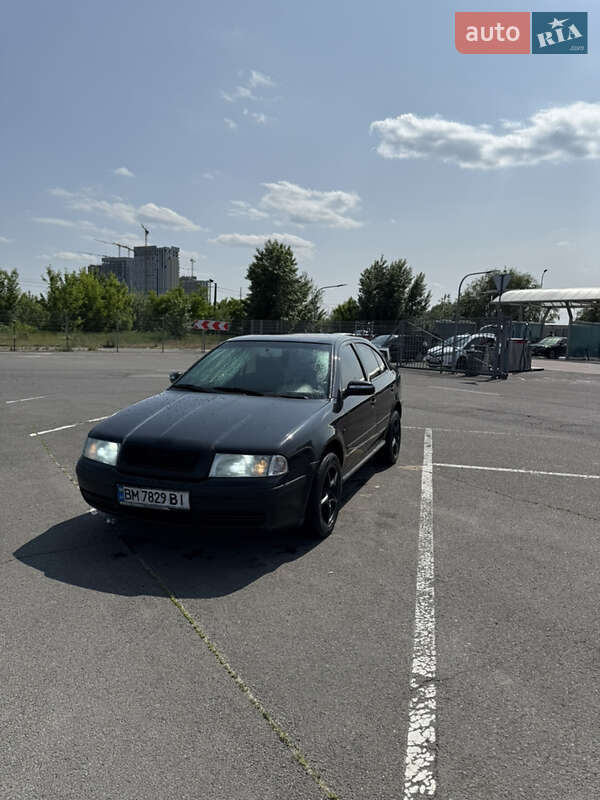 Лифтбек Skoda Octavia 2006 в Киеве