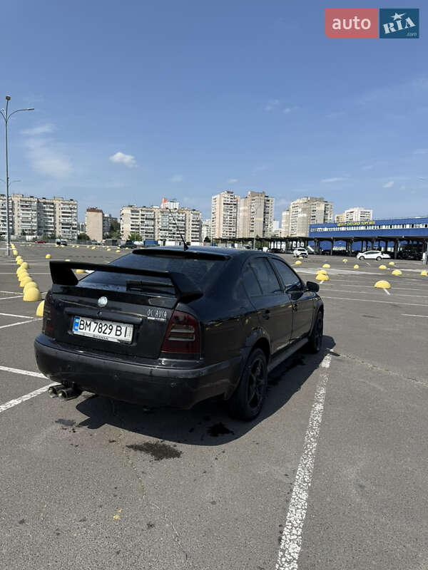 Лифтбек Skoda Octavia 2006 в Киеве