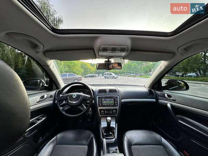 Универсал Skoda Octavia 2010 в Виннице