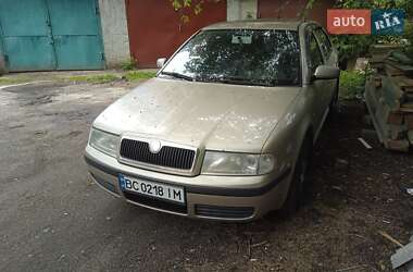 Лифтбек Skoda Octavia 2005 в 