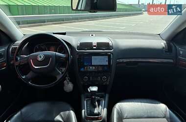 Универсал Skoda Octavia 2011 в 