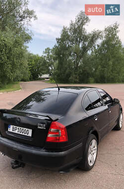 Ліфтбек Skoda Octavia 2008 в 