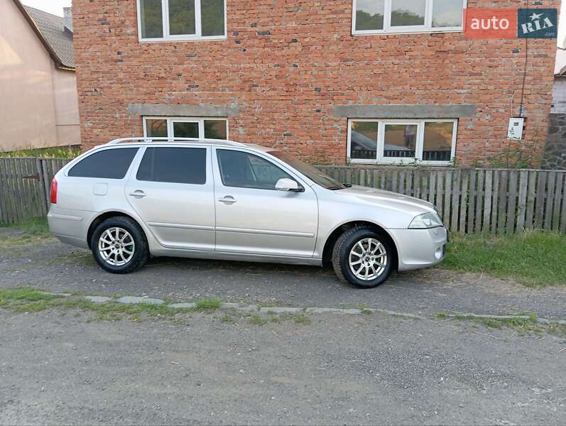 Универсал Skoda Octavia 2007 в Хусте