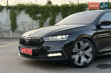 Универсал Skoda Octavia 2021 в 