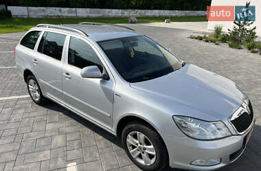 Skoda Octavia 2012 Skoda Octavia 2012