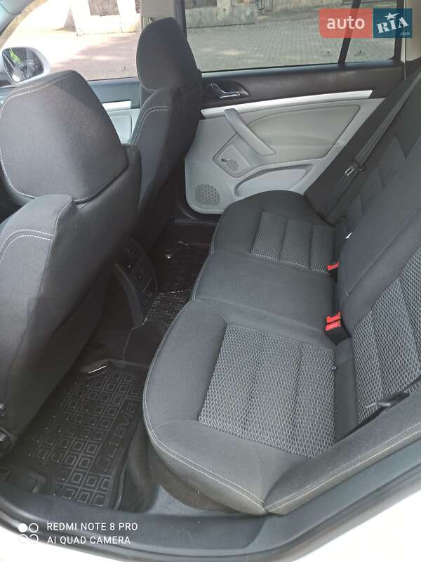 Універсал Skoda Octavia 2010 в Вінниці