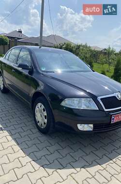 Лифтбек Skoda Octavia 2004 в Луцке