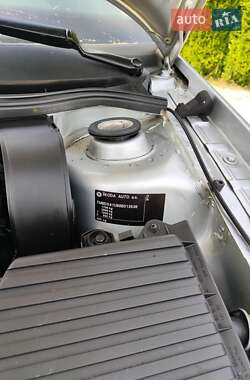 Лифтбек Skoda Octavia 2008 в 